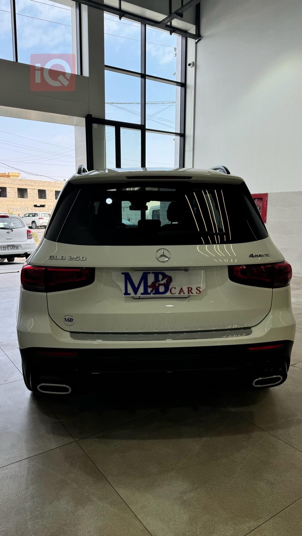 مرسيدس بنز GLB